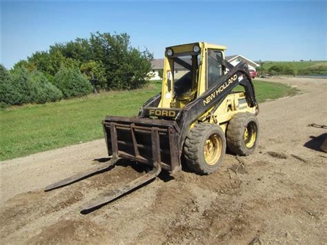 new holland 550 skid steer specs|new holland l555 reviews.